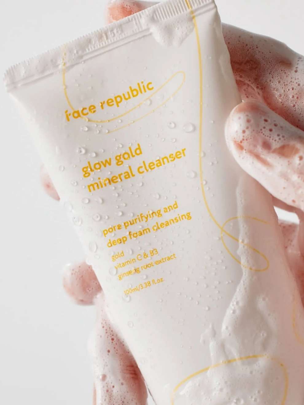Face Republic Glow Gold Mineral Cleanser