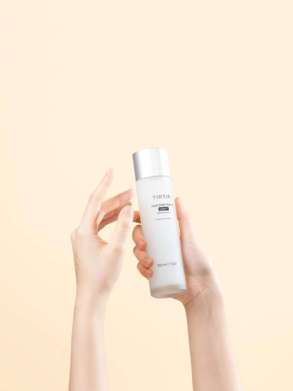 TIRTIR Milk Skin Toner Light