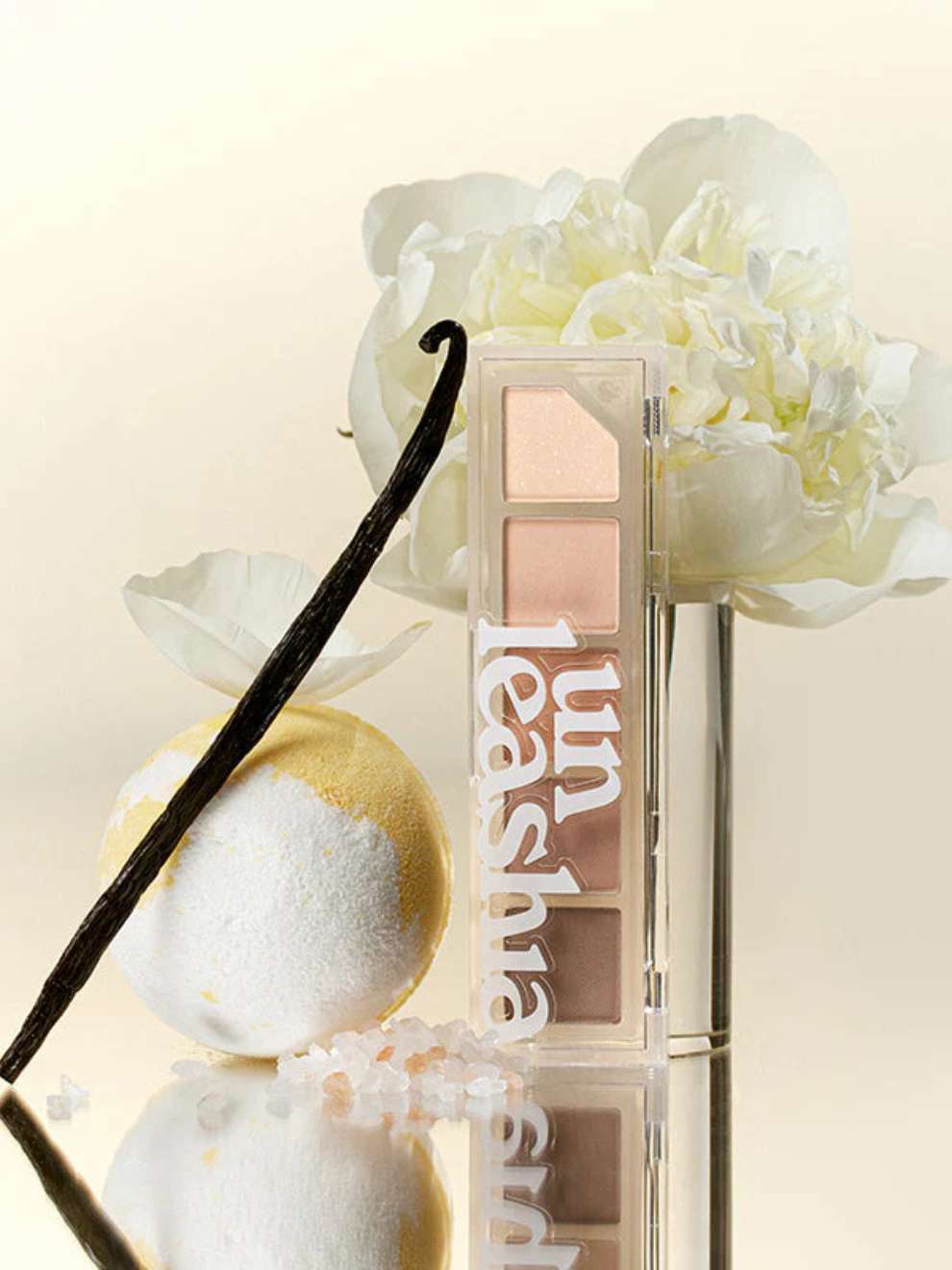 Unleashia Mood Shower Face Palette | Highlighter | Blush Topper | Eyeshadow